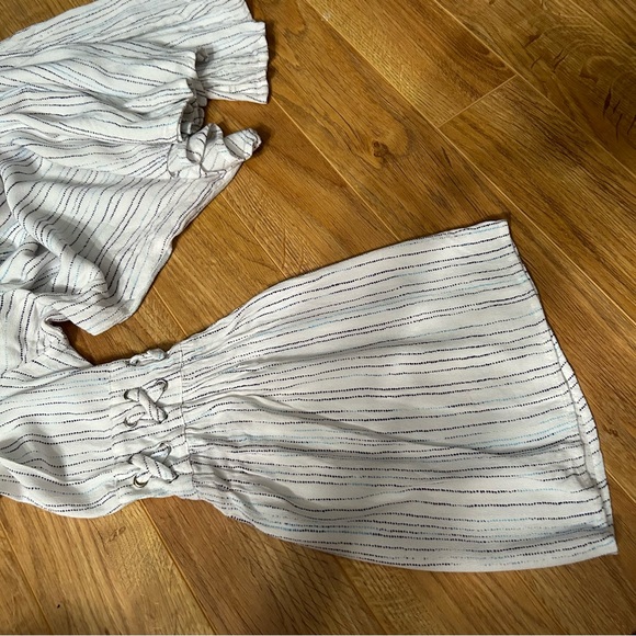 5/$25 Philosophy Bell Sleeve Striped Blouse - Picture 2 of 14